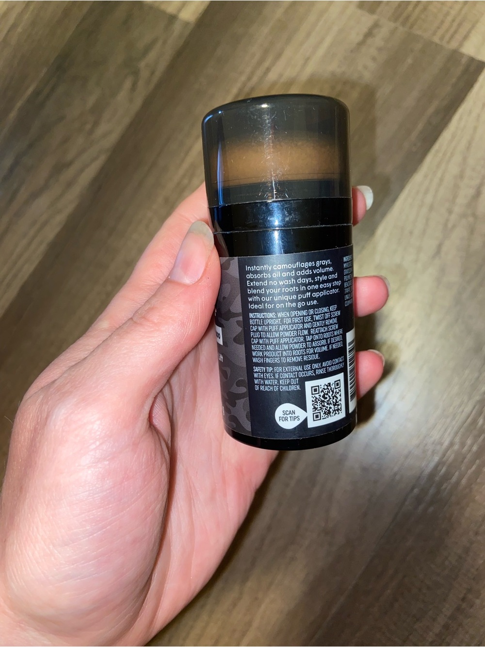 Dry Shampoo - Picture 3 of 4